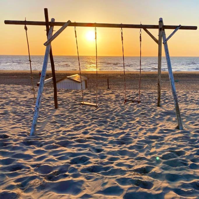 Holiday Home Beachy Days Near Ocean & Lake Нордвейкерхаут Экстерьер фото